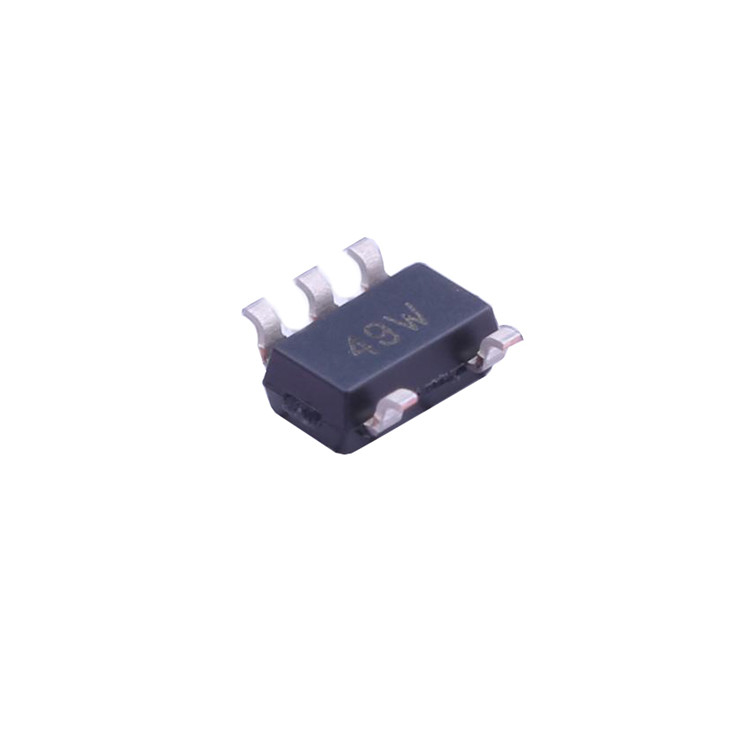 MIC5233-5.0YM5-TR Układ mikrokontrolera Nowy i oryginalny układ scalony SOT-23-5